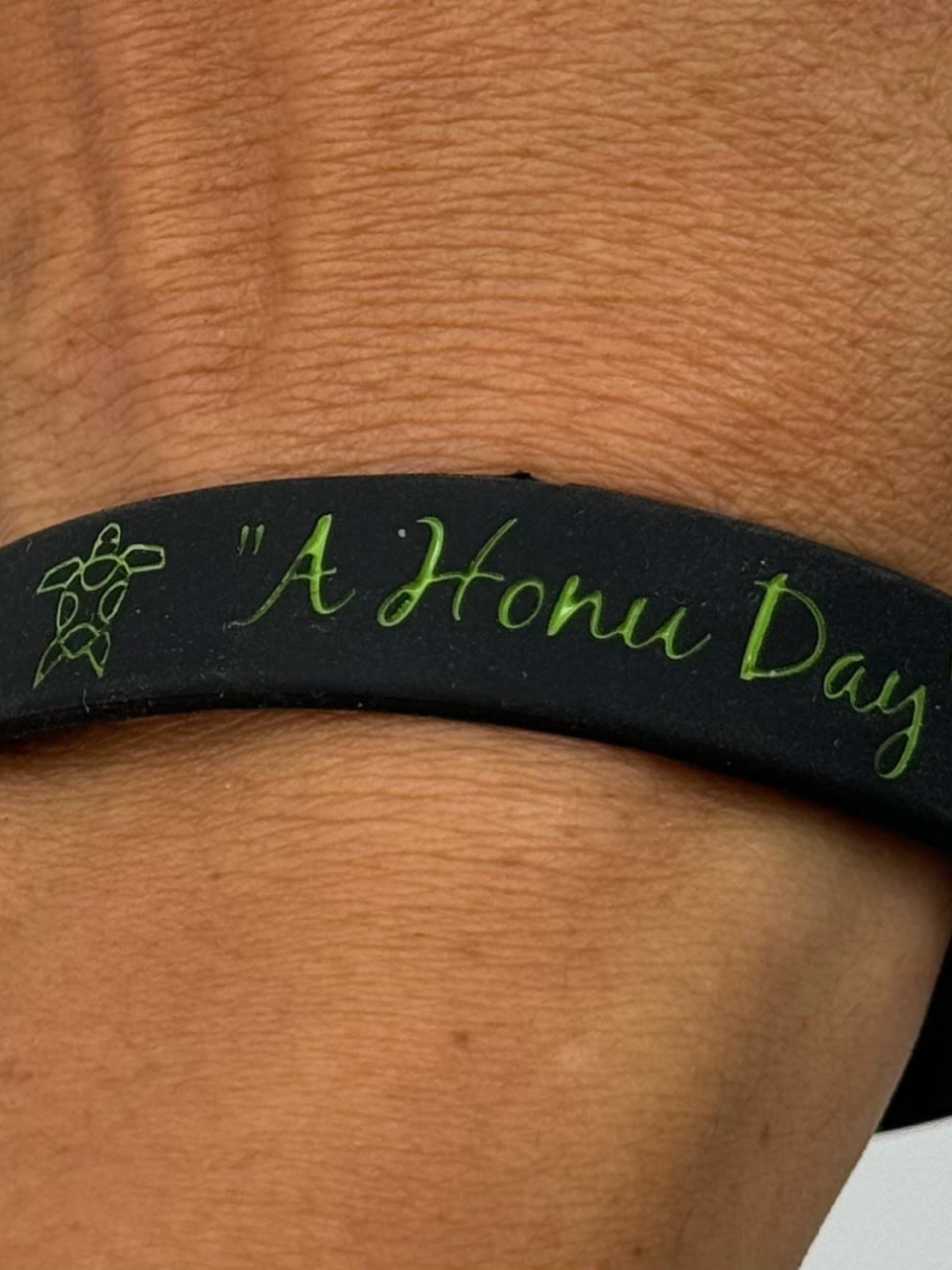 A Honu Day Bracelet - "A Honu Day" Begins... When You Let Go of Today